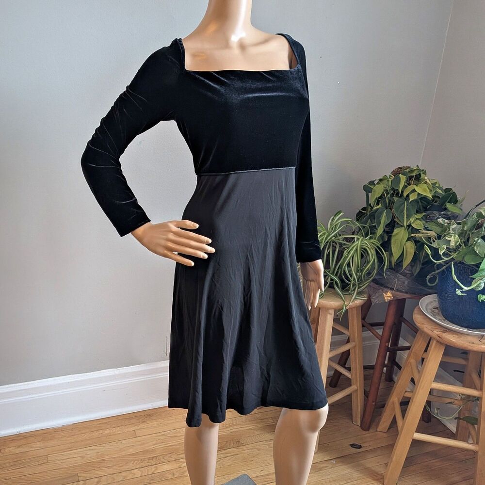 Vintage 90s Donna Ricco Black Velvet Dress Cocktail Whimsygoth LBD Size 12